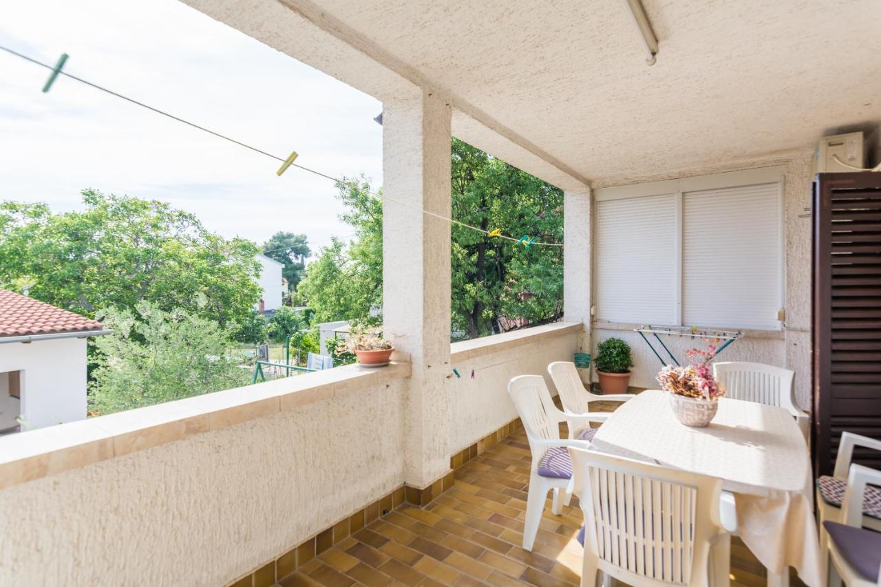 Apartman Zvjezda Biograd Na Moru Exterior photo